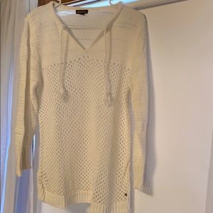 Eddie Bauer White Women’s sweater, size M